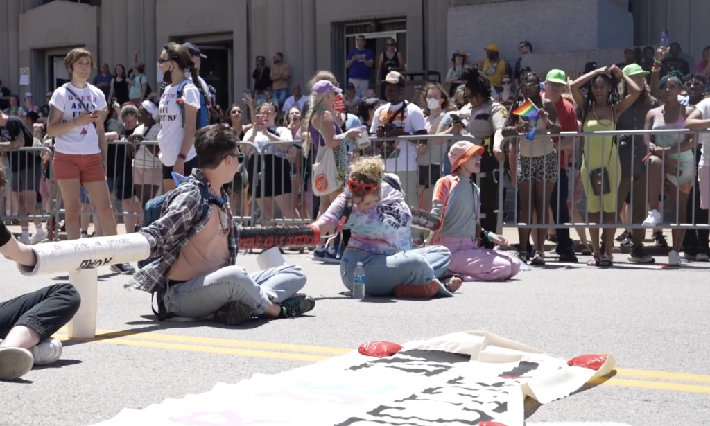 Protesta pro-palestina en el Pride Parade el 30 de Junio, 2024